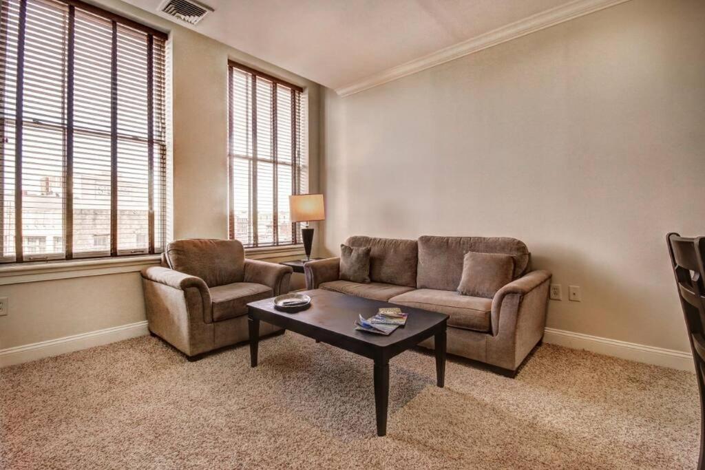 Harbor Apartments Free Indoor Parking Baltimore Exterior foto